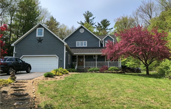 Privacy yet close to downtown Saratoga