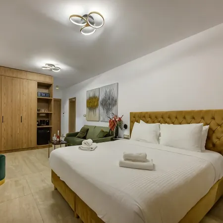 Gold Suites