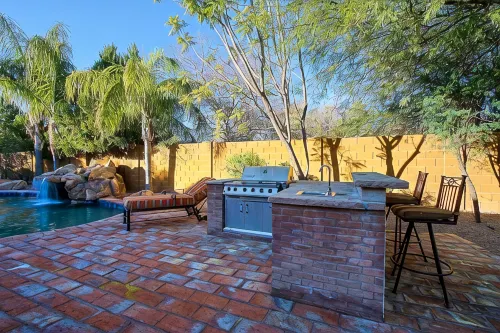 Luxury Custom Home on 1 acre, heated spa and pool, plus casita, no HOA, bring RV