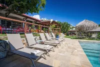 La Sirène du Diamant ,18 guestsSpacious beachfront rental in Martinique : - piscina
