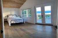 Lake Views w/ Pool, Hot Tub, & Fast Wi-Fi - balcony