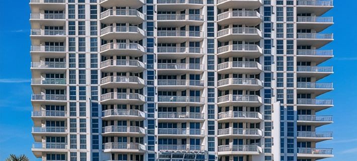"Kokomo" Luxury Beach Condo Emerald Dolphin Condos Unit 1110 Hotels in Pensacola Beach