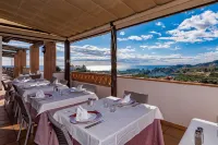Hotel Rural Almazara - Rooftop Pools