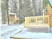 Eagles Nest A-frame: Riverfront Cabin: Add-on Treehouse Bedroom, Pet Friendly! - Chalets