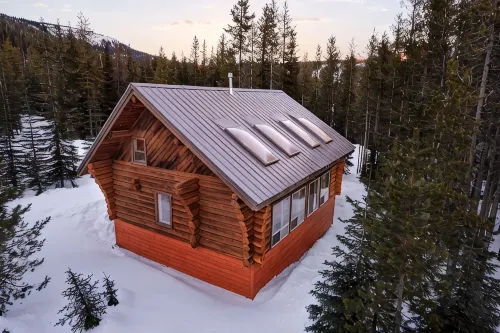 Beauty up at Baldy. Renovated. Luxury 6 Bed/3 Bath Ski Inn/Ski Out