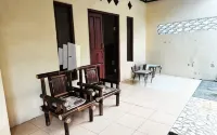 Hotel Anita Baturaden - parking