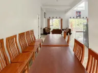 Urbanview Golden Barbie Near Jawa Timur Park 2 Hotele w: Batu