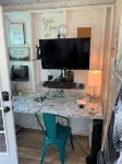 on gorgeous Great Pond (lake), great for families! - Chalets
