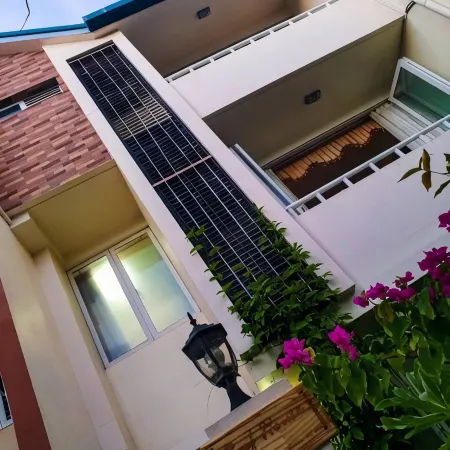 Reef Guest House