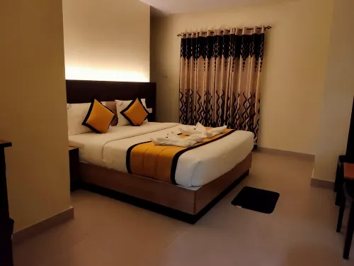 Hotel Landmark - Homestays