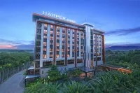 Harper Purwakarta by Aston