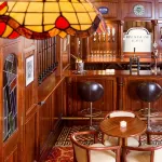 River Island Hotel - Quầy bar