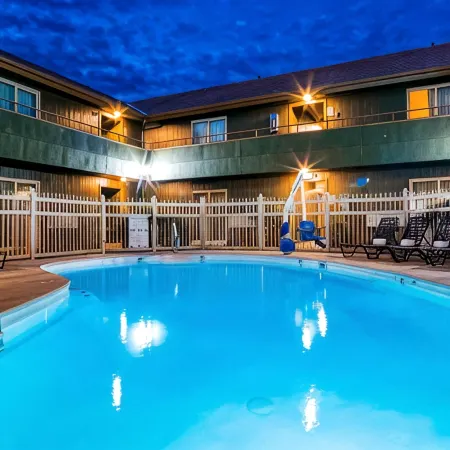 RiverTree Inn
