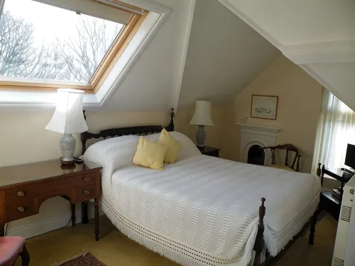 Broadlands Gate - 4-Star