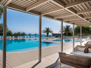 The Bay Hotel & Suites