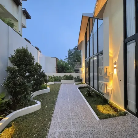 Azana Essence Sanggabuana Bogor