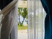 Bentrina Diving Resort - Pemandangan Pantai