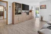 FeWo Galliet 1: 87Sqm, 2 Br, Balcony, Quiet & Close to Trade Fair - Huoneistot