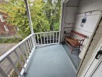 Location, is the key for this 3 bedroom!