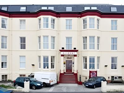Delmont Hotel & View Restaurant