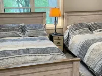 Entire Top Floor Only: Okoboji Oasis/ Private Entrance Hoteles en Arnolds Park