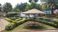 Eden Springs Hotel - 2-Star