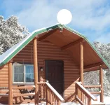 Comfy cabin for two close to Grand Canyon and many Northern Arizona attractions