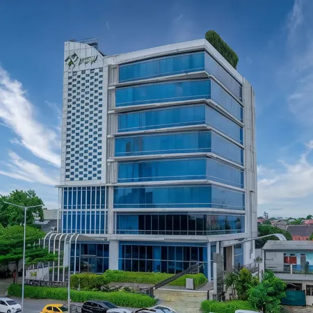 Azana Suites Hotel Antasari
