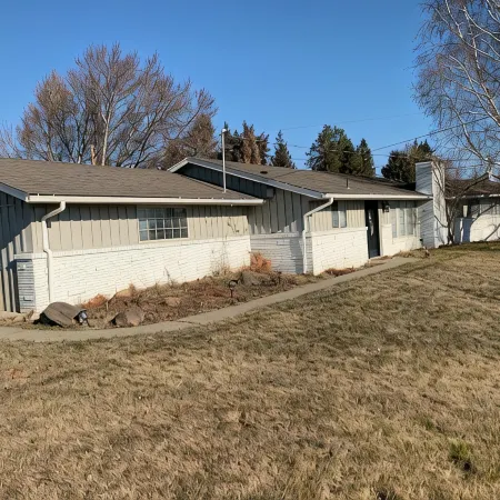 3-bedroom house in amazing Yakima with WiFi, AC