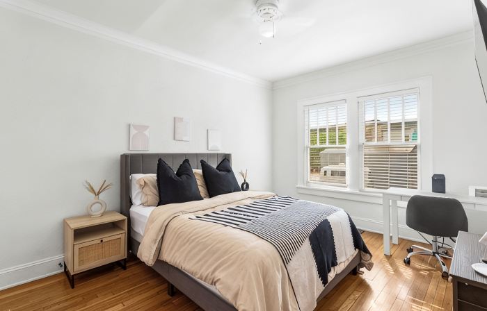 Charming 2-bedroom apartment in dowtown Decatur/ 20 min from downtown ATL