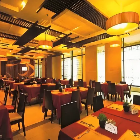 Mallberry Suites Business Hotel