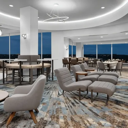 Courtyard Edmonton Downtown