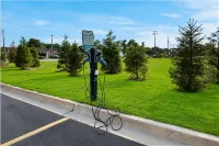 Country Inn & Suites by Radisson, Grandville-Grand Rapids West, MI - Pysäköinti