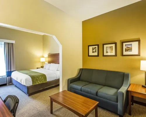 Comfort Suites Cookeville Hotels in Putnam County