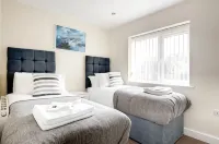 Apartment 10
