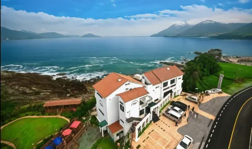 Namhae Opera House Pension - Rooftop Pools