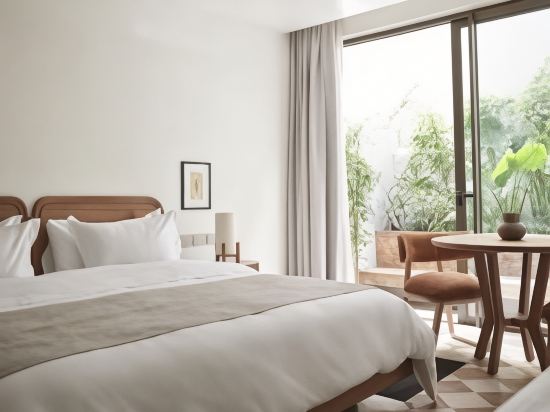 Hotel Dama