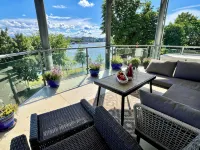 Wohlfühl-wohnung mit Ausblick! Ihr Idealer Ausgangspunkt für den Ostsee-urlaub