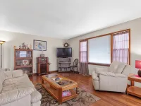 House with fenced yard and easy access to I-70 Hotels in Heath