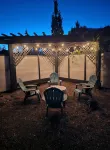 Modern Studio with Washer & Dryer - 3-Star