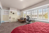 Spacious Home in the heart of the Bay - Bintang 2