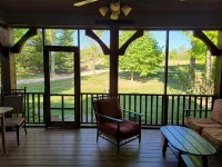 Private PET FRIENDLY 4 Bedroom-4 Bath Cottage Near Ski Resorts! Harbor Springs - 4-Star
