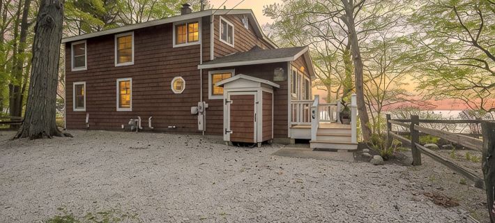 Spectacular Lake Michigan Views/Beach Access from Douglas Lakeshore Beach House Hotels in Douglas