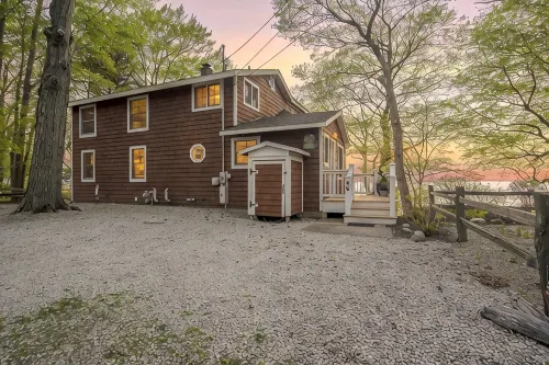 Spectacular Lake Michigan Views/Beach Access from Douglas Lakeshore Beach House