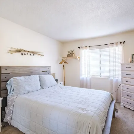 Adventure Loft: Near Trails, Pool and Golf