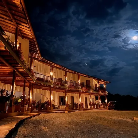 Hotel Amanee
