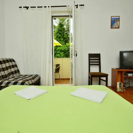 Apartments Miljas