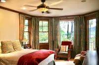 Camp Saranac: Gorgeous & grand lake home w mountain views, water sports, hiking - 4-Star