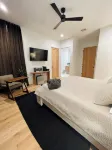 Luxurious King Suite in Gilbert. Private Entrance!