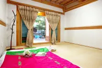 Yangju Sukyungdang Hanok Pension - เพนชั่น